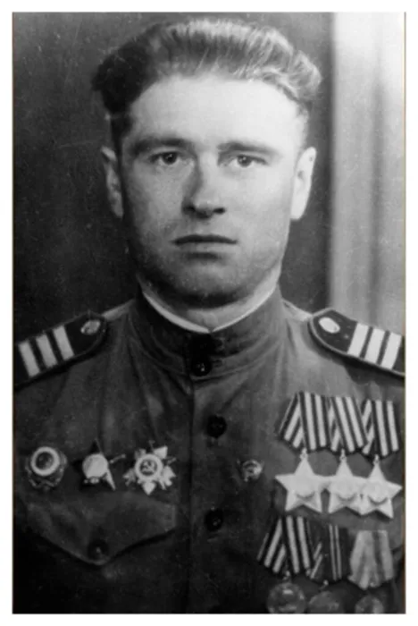 Пётр Васильевич Коваленко (1).jpg