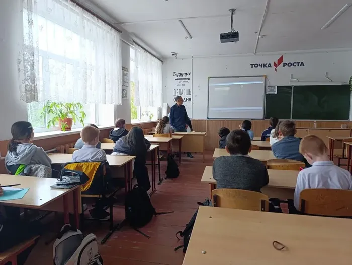 i - 2026-04-22T164546.837