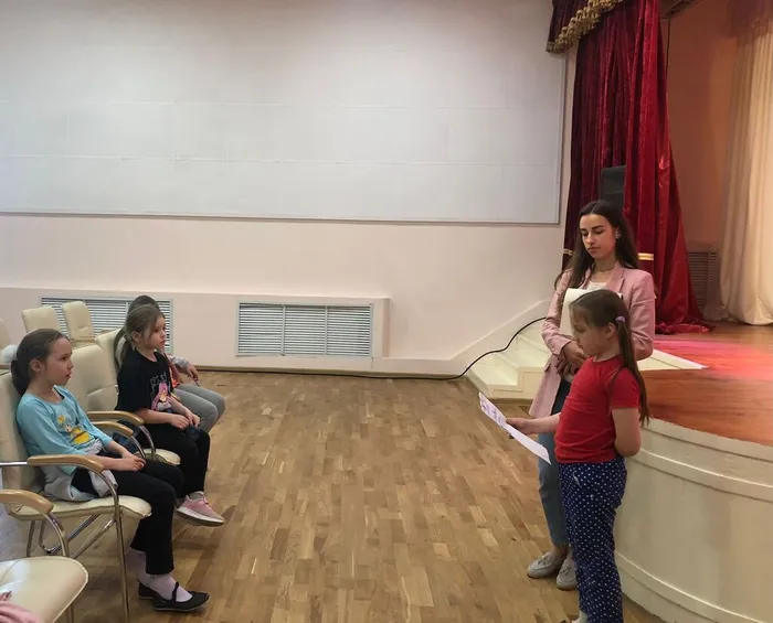 f9e529db-ac78-46ef-853d-381cb5cbbcd0