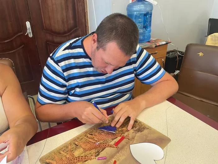 127f8342-7273-4bbb-8eb4-c42c5ef7749d