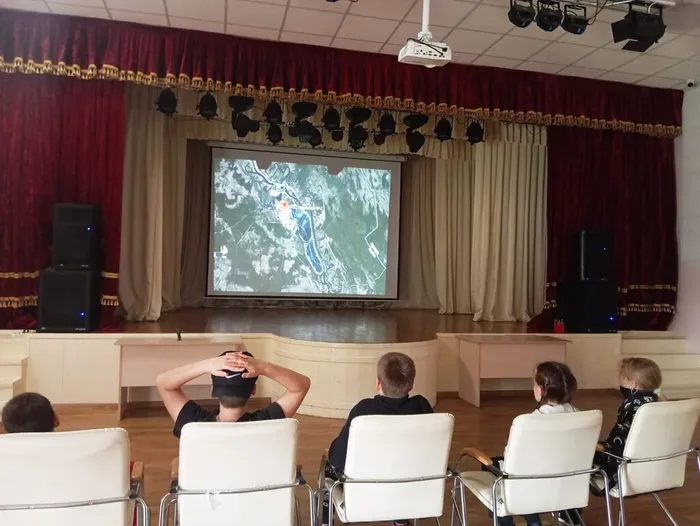 40633700-96f4-43d5-bbc6-86f43e9295a6