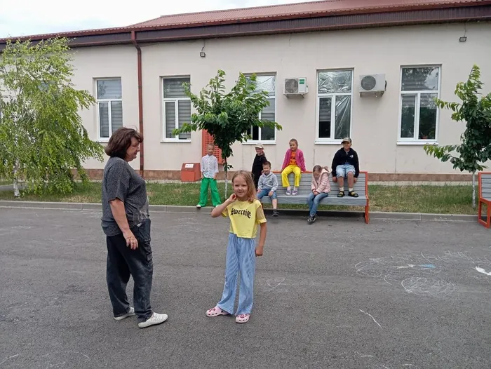 9af193dd-3bec-428f-afc0-8af04a7c1925