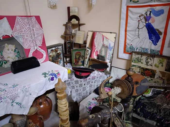 7940f684-e015-4d3f-b794-9d87f1455b63