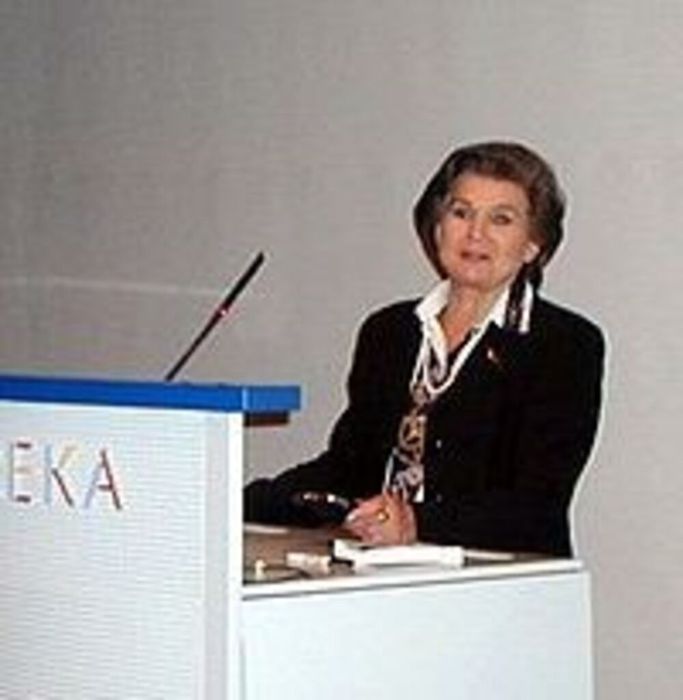 Валентина Терешкова во время визита в Финляндию. 2002 год.jpg