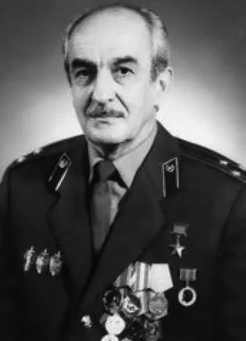 Герой Советского Союза Геворк Андреевич Вартанян.
