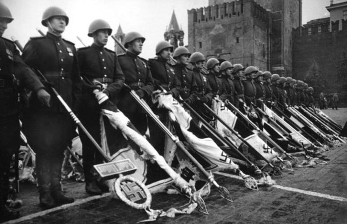 Парад победителей 1945 г..jpg