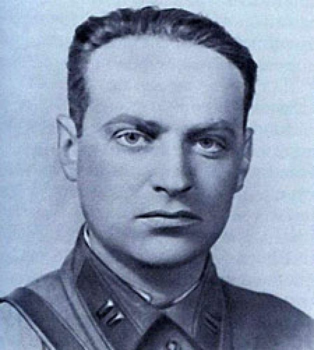 Михаил Борисович Маклярский, в 1942 г. – подполковник, начальник 3-го отдела 4-го управления ГУ ГБ НКВД СССР