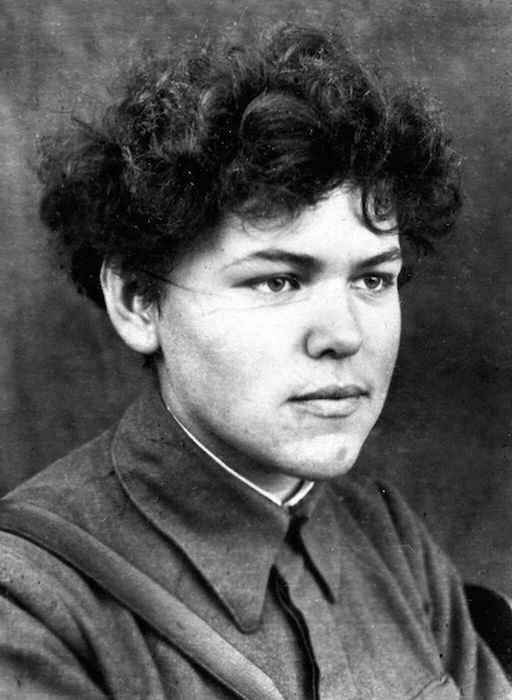 Старший сержант Руфина Сергеевна Гашева, 1942 год.